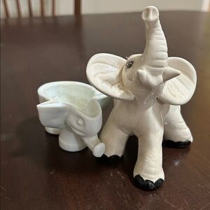 2 Vintage White Elephants